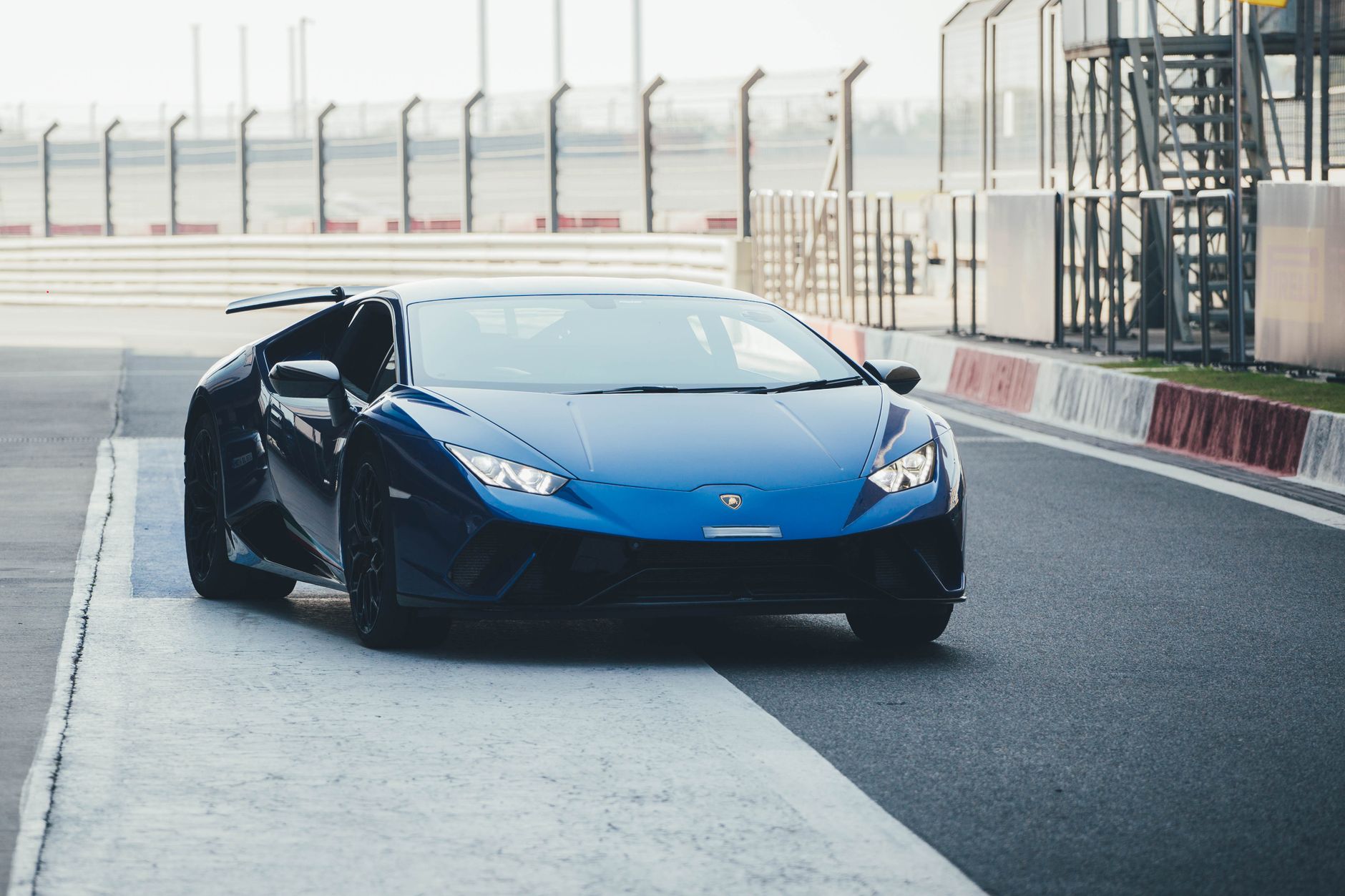 Lamborghini dla początkujących: jak wejść do świata włoskich superaut