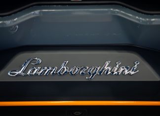 Lamborghini dla początkujących: jak wejść do świata włoskich superaut